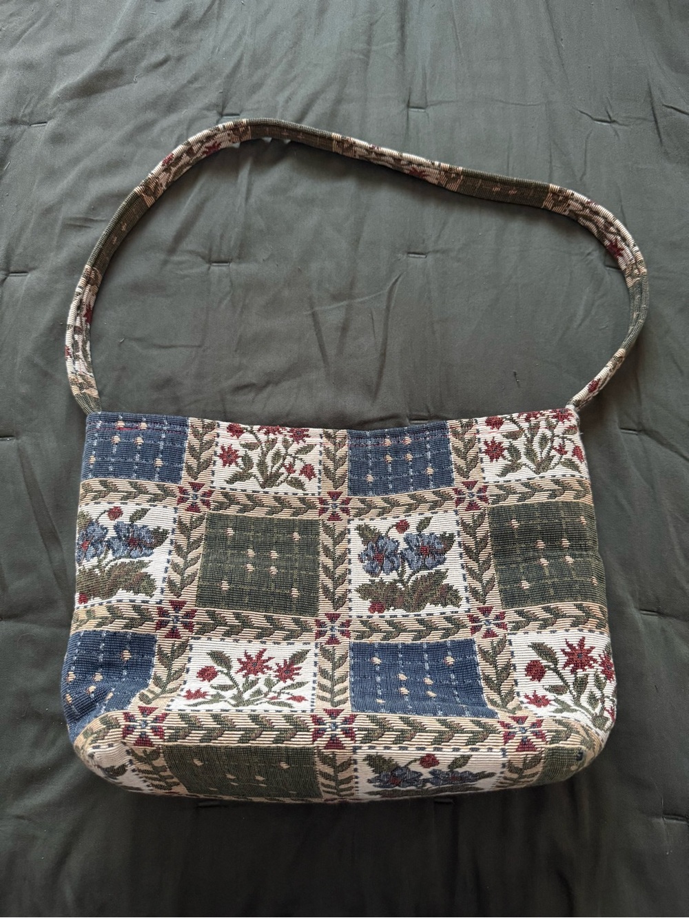 Tapestry Floral Patchwork Shoulder Bag - Multicolor